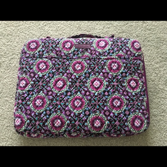 Vera Bradley Handbags - Vera Bradley Laptop Organizer in Lilac Medallion